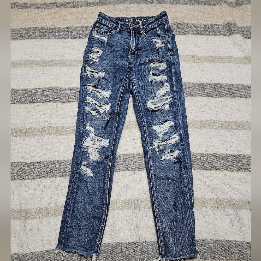 4/$20- Distressed America Eagle Stretch Blue Jeans